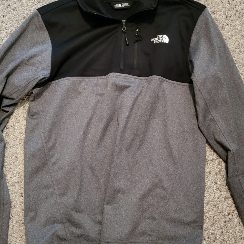 The North Face Quarter Zip